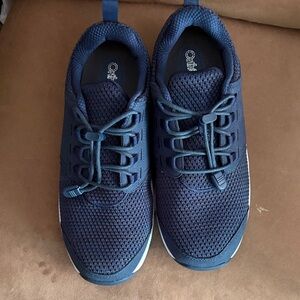 Orthofeet wide  Navy Sneakers